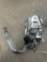 Load image into Gallery viewer, 2021-2024 CADILLAC ESCALADE FRONT PASSENGER SEATBELT (RH)P PN:85533056
