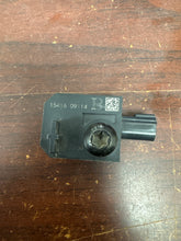 Load image into Gallery viewer, CHEVY BUICK GMC FRONT IMPACT SENSOR PN: 13504470 (P)