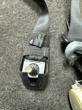 Load image into Gallery viewer, 2014-2019 FORD FIESTA FRONT DRIVER RETRACTOR SEATBELT (LH) (P)