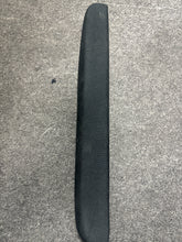 Load image into Gallery viewer, 2016-2021 HONDA CIVIC RIGHT SIDE CENTER CONSOLE ARM REST COVER (RH) (P) BLACK