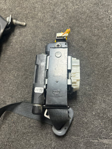 2011-2016 FORD F250 F350 F450 FRONT DRIVER SEATBELT (LH) (P)