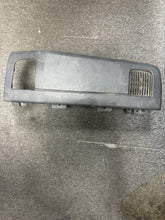 Load image into Gallery viewer, 2003 DODGE RAM 1500 PASSENGER SIDE DASH AIRBAG (RH) (P)