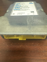Load image into Gallery viewer, HONDA CIVIC AIRBAG CONTROL MODULE PN: 77960-T20-A980-M1 (P)