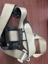 Load image into Gallery viewer, 2012-2016 CADILLAC SRX FRONT PASSENGER SEATBELT (RH) (P) PN: 23439827