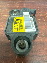 Load image into Gallery viewer, CHEVROLETTE C6 CORVETTE FRONT IMPACT SENSOR (P) PN: 10362555