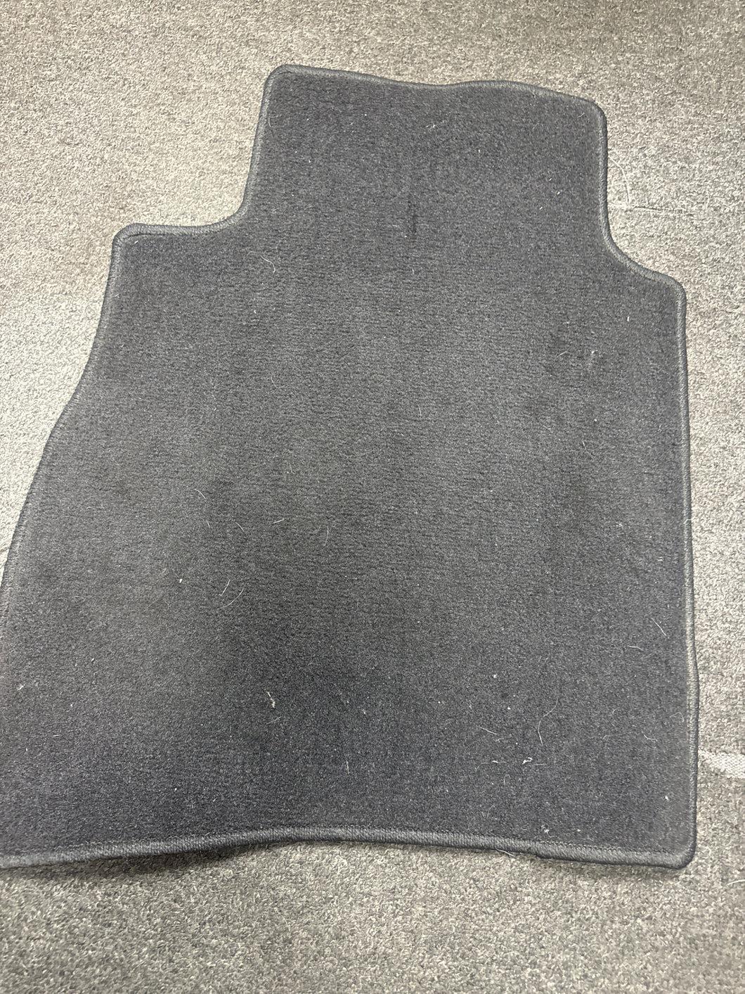 2013-2019 NISSAN SENTRA REAR DRIVER CARPET MAT (LH) (P) PN: 999E2 L200