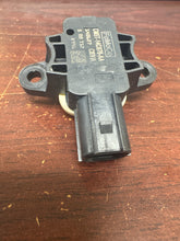 Load image into Gallery viewer, FORD FOCUS FRONT IMPACT SENSOR (P) PN: CM5T-14C676-AA