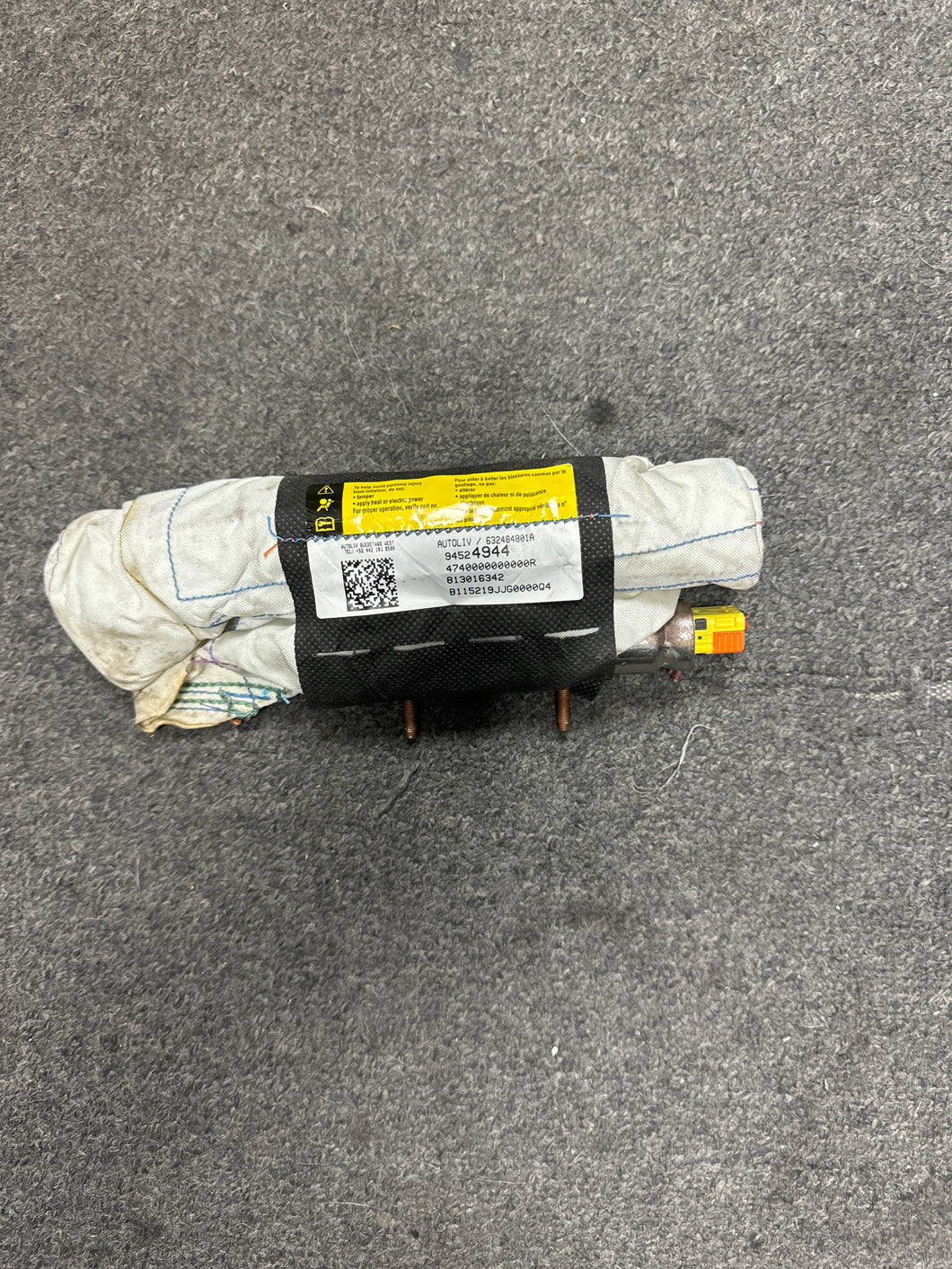 2011-2016 CHEVY CRUZE REAR RIGHT SEAT AIRBAG (RH) (P)