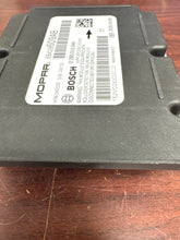 Load image into Gallery viewer, DODGE RAM 1500 AIRBAG CONTROL MODULE PN: 68428609AB (P)