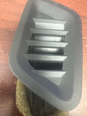 2019-2021 NISSAN ALTIMA S DASHBOARD RIGHT PASSENGER DEFROSTER AIR VENT GRILL (P)