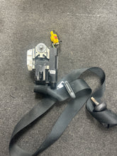 Load image into Gallery viewer, 2008-2010 FORD F250 SUPER DUTY FRONT DRIVER SEATBELT (LH) (P) BLACK