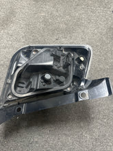 Load image into Gallery viewer, 2012-2015 FIAT 500 RIGHT PASSENGER TAIL LIGHT (RH) (P)