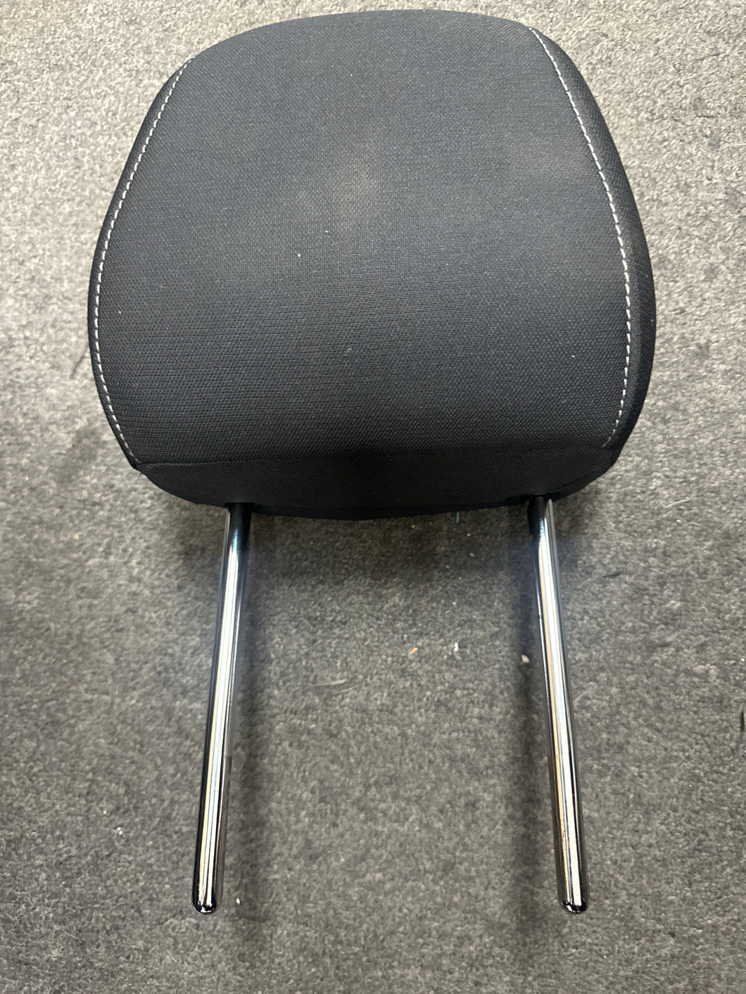 2020-2024 NISSAN SENTRA FRONT SEAT HEADREST (LH+RH) (P)