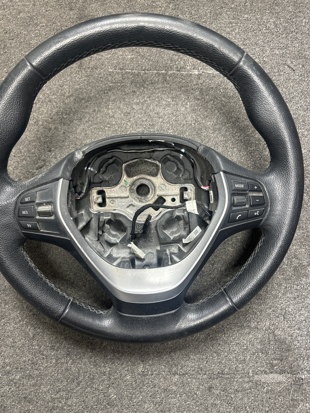 2014 BMW 3 SERIE TOURING STEERING WHEEL (P) PN: 62560009C