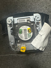 Load image into Gallery viewer, 2006-2011 HYUNDAI AZERA DRIVER STEERING WHEEL AIRBAG (P)
