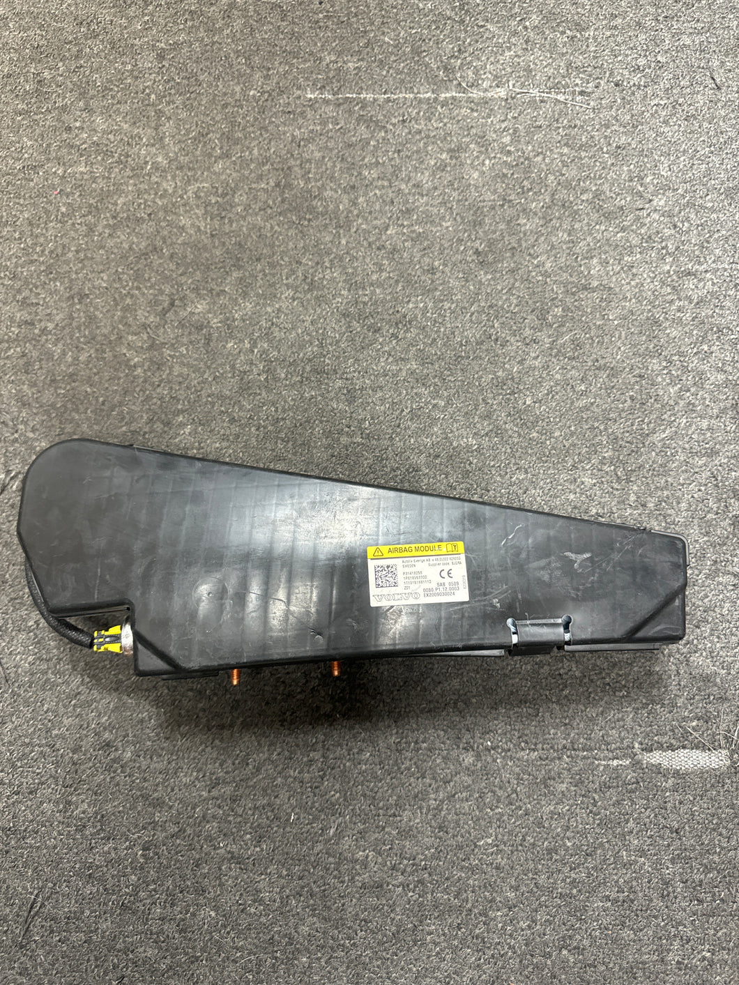 2011-2018 VOLVO XC60 FRONT LEFT DRIVER SEAT AIRBAG (LH) (P)