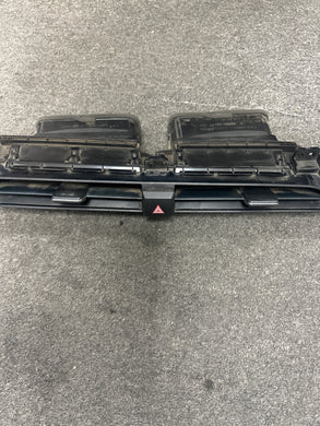 2018-2020 TOYOTA CAMRY DASHBOARD CENTER OUTER AIR VENT GRILLE (P)
