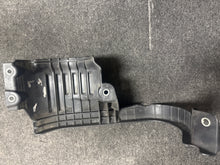 Load image into Gallery viewer, 2022 RAM PROMASTER CITY POWER STEERING PUMP SHIELD GUARD (P) PN: 00552607590E