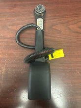 Load image into Gallery viewer, 2012-2015 KIA OPTIMA FRONT LEFT DRIVER BUCKLE (LH) (P)
