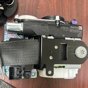 2019-2020 CADILLAC ESCALADE FRONT DRIVER SEATBELT (LH) P