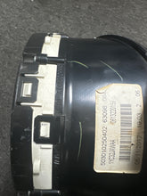 Load image into Gallery viewer, 2012-2017 FIAT 500 POP SPEEDOMETER HEAD/CLUSTER (P)