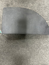 Load image into Gallery viewer, 2006-2009 PONTIAC G6 FRONT LEFT DRIVER SEAT AIRBAG (LH) (P)