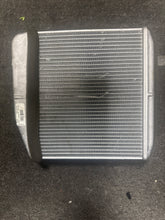 Load image into Gallery viewer, 2015-2022 RAM PROMASTER CITY HEATER CORE (P)