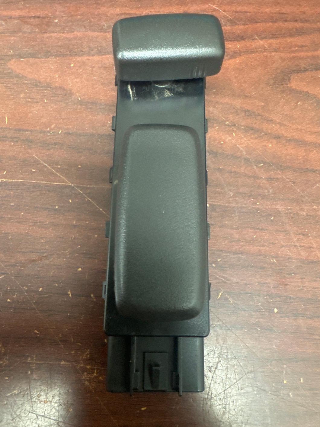2008-2014 CADILLAC CTS FRONT RIGHT PASSENGER SEAT POWER ADJUST CONTROL SWITCH (RH) (P)
