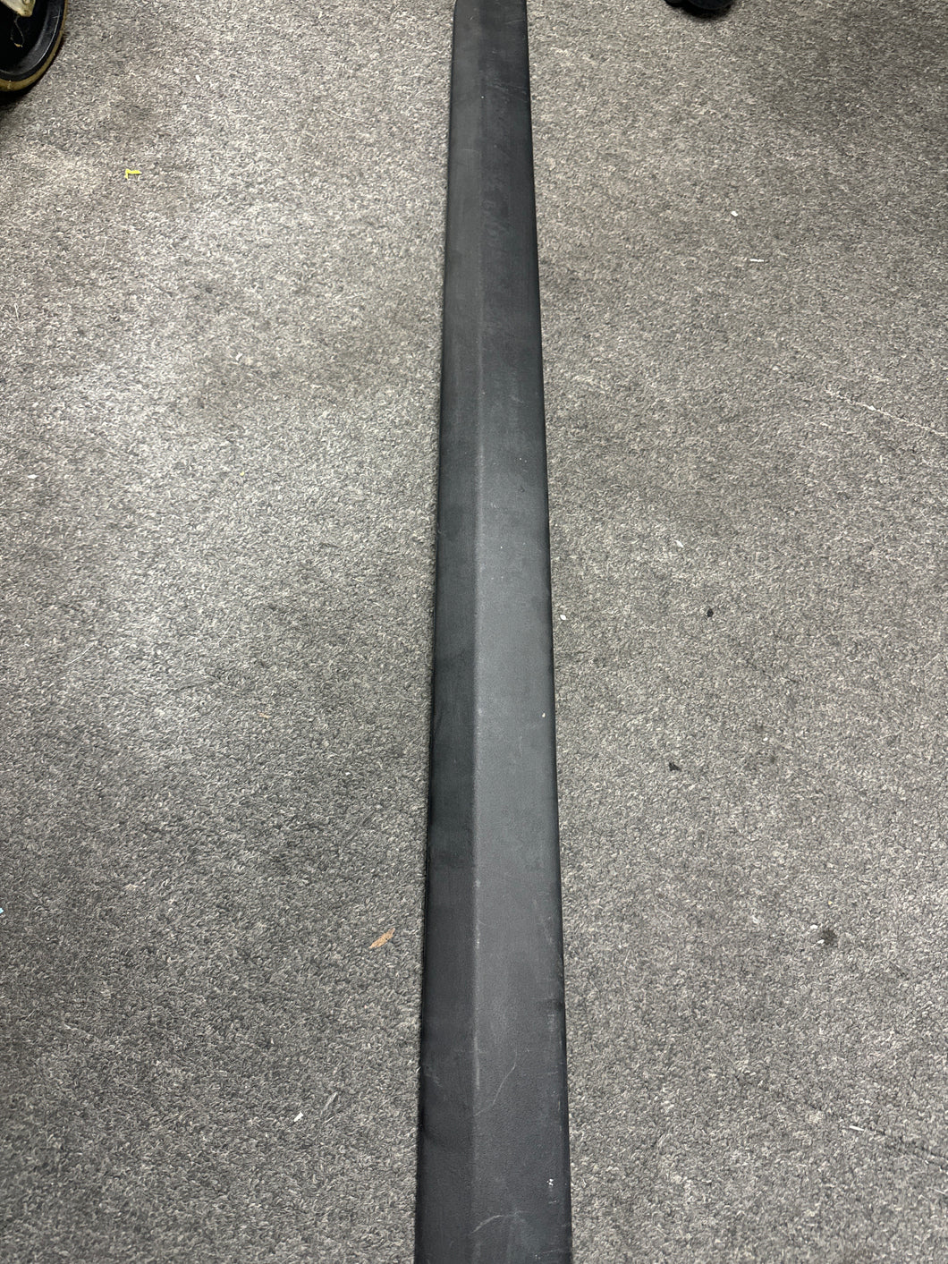 2015-2020 DODGE RAM PROMASTER CITY PASSENGER FRONT DOOR MOLDING (RH) (P)