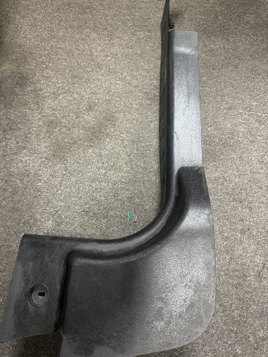 2015-2020 DODGE RAM PROMASTER CITY FRONT PASSENGER STEP TRIM COVER (RH) (P)