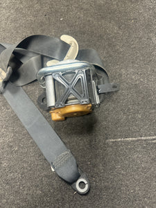 2011-2013 INFINITI QX56 FRONT LEFT DRIVER SEATBELT (LH)