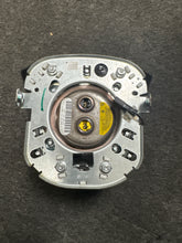 Load image into Gallery viewer, 2011-2014 VOLKSWAGEN VW ROUTAN DRIVER STEERING WHEEL AIRBAG (P)