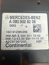 Load image into Gallery viewer, 2016 - 2019 MERCEDES W447 METRIS FUEL GAS PUMP CONTROL MODULE (P) PN: A009008206
