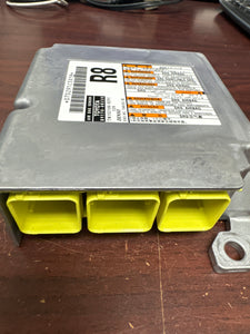 TOYOTA RAV4 AIRBAG CONTROL MODULE PN: 89170-0R220 (P)