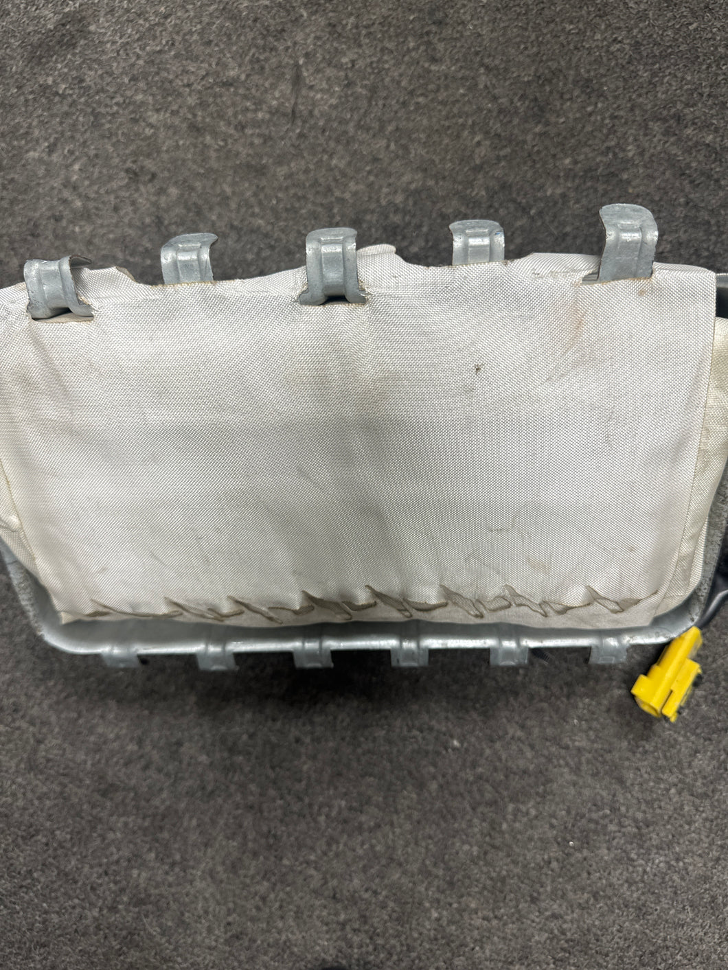 2013-2019 DODGE CARAVAN FRONT RIGHT PASSENGER DASH AIRBAG (RH) (P)