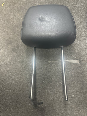 2008-2014 MERCEDES W204 C250 FRONT SEAT HEADREST (LH+RH) (P)