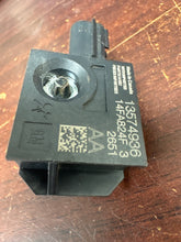 Load image into Gallery viewer, CHEVROLET CADILLAC BUICK GMC REAR IMPACT SENSOR (P) PN: 13574936