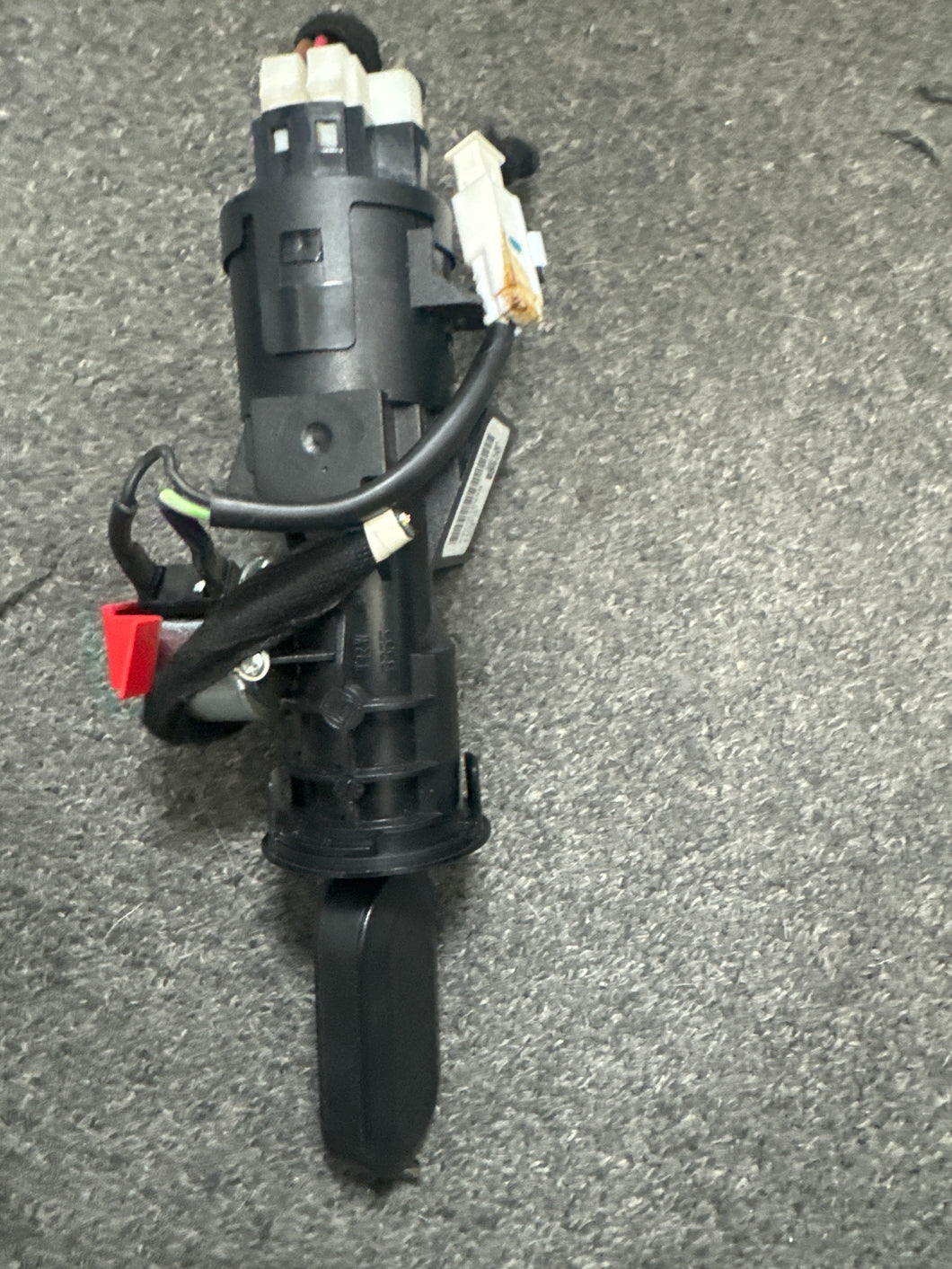 2012-2019 FIAT 500 IGNITION SWITCH LOCK WITH KEY (P)