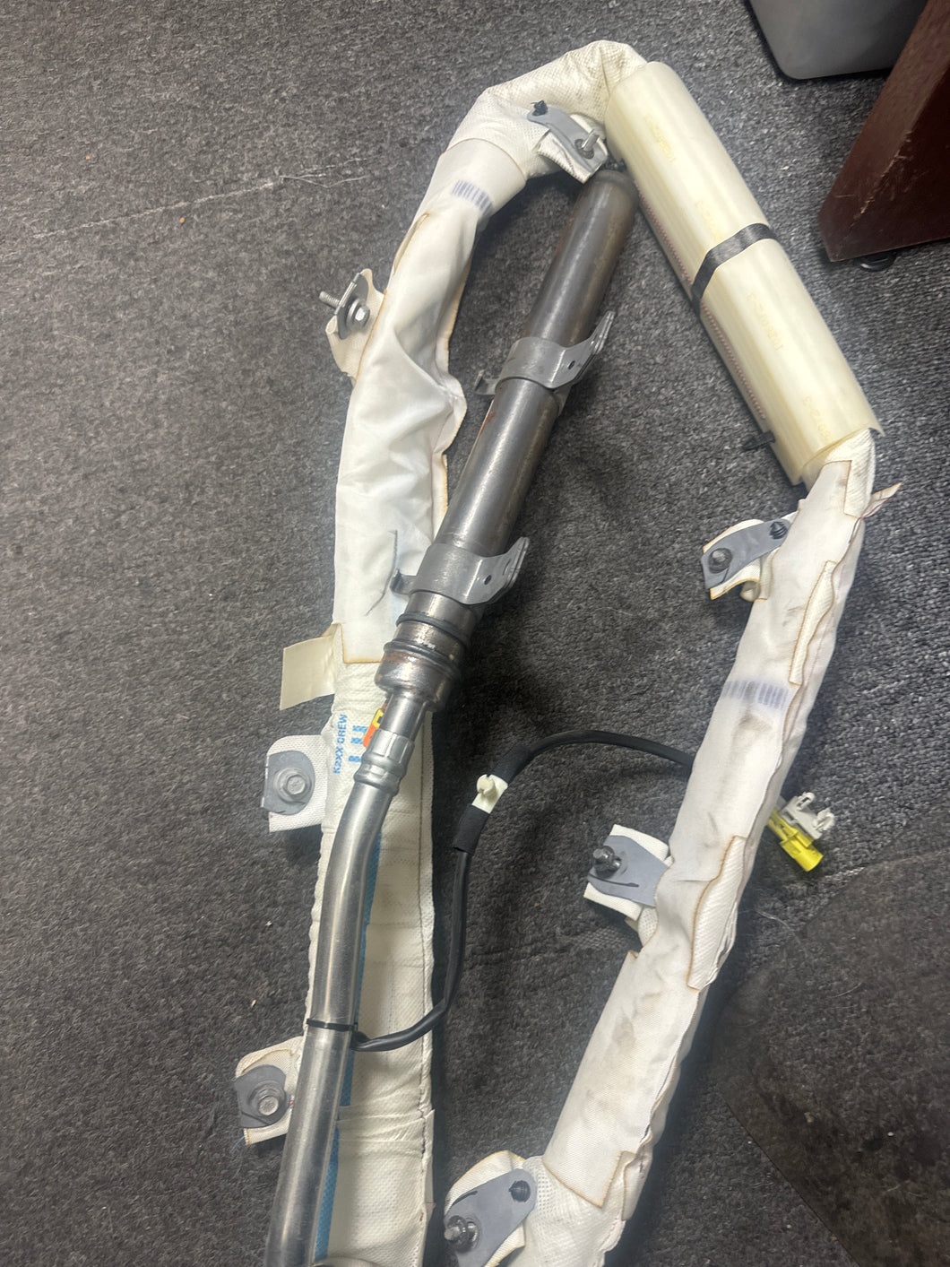 2014-2019 GMC SIERRA SILVERADO CREW CAB DRIVER LEFT ROOF CURTAIN AIRBAG (LH) (P)PN:23238034