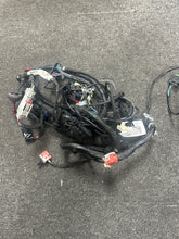 Load image into Gallery viewer, CHEVY EQUINOX TAILGATE LIFTGATE BACK DOOR WIRE WIRING HARNESS (P) PN: 84428076