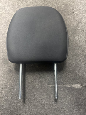 2014-2018 MITSUBISHI OUTLANDER FRONT SEAT HEADREST (LH+RH) (P)