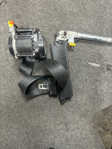 2013-2017 FORD ESCAPE FRONT PASSENGER SEATBELT W/PRETENSIONER (RH) (P)