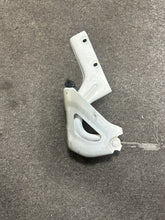 Load image into Gallery viewer, 2015-2020 RAM PROMASTER CITY LEFT DRIVER SIDE HOOD HINGE (LH) (P)
