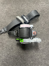 Load image into Gallery viewer, 2012-2017 HYUNDAI ACCENT FRONT LEFT SIDE SEATBELT (LH) (P)