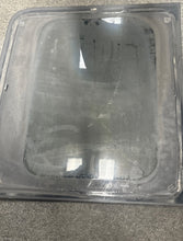 Load image into Gallery viewer, 2015-2022 RAM PROMASTER CITY VAN REAR RIGHT DOOR GLASS (PN)PN:43R002412