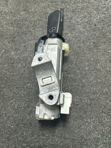 2020-2022 TOYOTA COROLLA IGNITION SWITCH STARTER LOCK CYLINDER W/KEY (P)