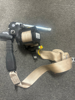 2015-2017 HYUNDAI SONATA FRONT RIGHT SEATBELT RETRACTOR (RH) (P) TAN
