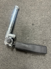 Load image into Gallery viewer, 2009-2014 BUICK ENCLAVE DRIVER SIDE PRE-TENSIONER (LH) (P) PN: 19329399