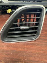 Load image into Gallery viewer, 2011-2014 DODGE AVENGER CHRYSLER 200 RIGHT OUTER AIR VENT (RH) (P)