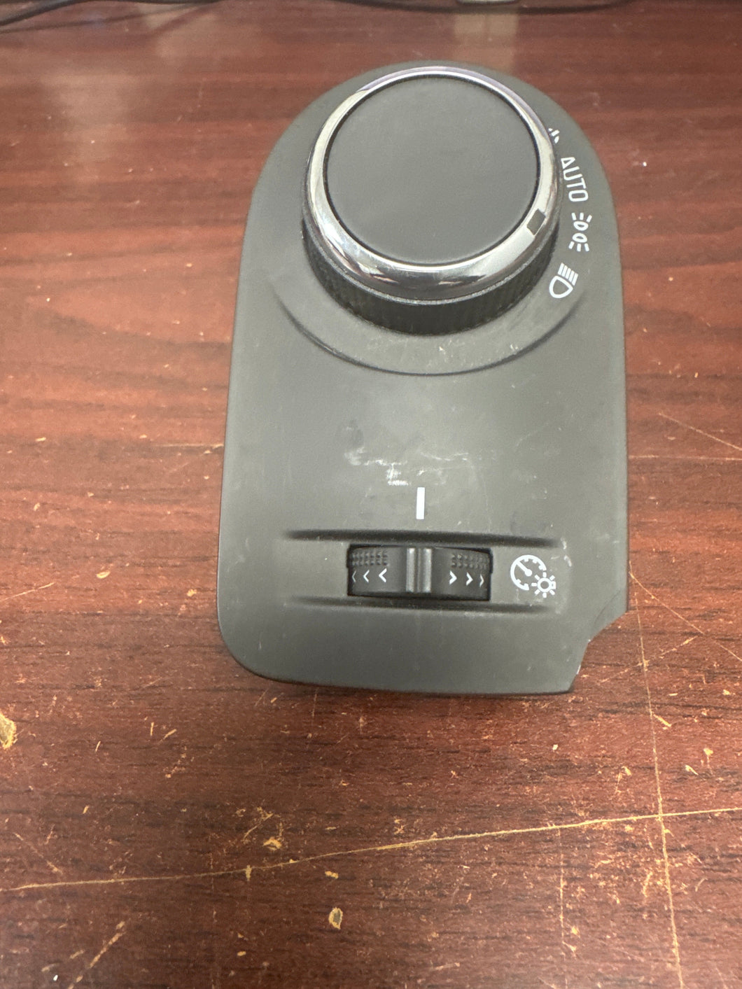 2016-2019 CHEVROLET CRUZE HEADLIGHT TURN SIGNAL CONTROL SWITCH (P)